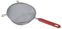 Сито с бордовой ручкой, диаметр 18 см, с пластиковой ручкой
