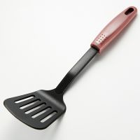 Лопатка с прорезями «Фиеста» 32 см ВЕ-1570